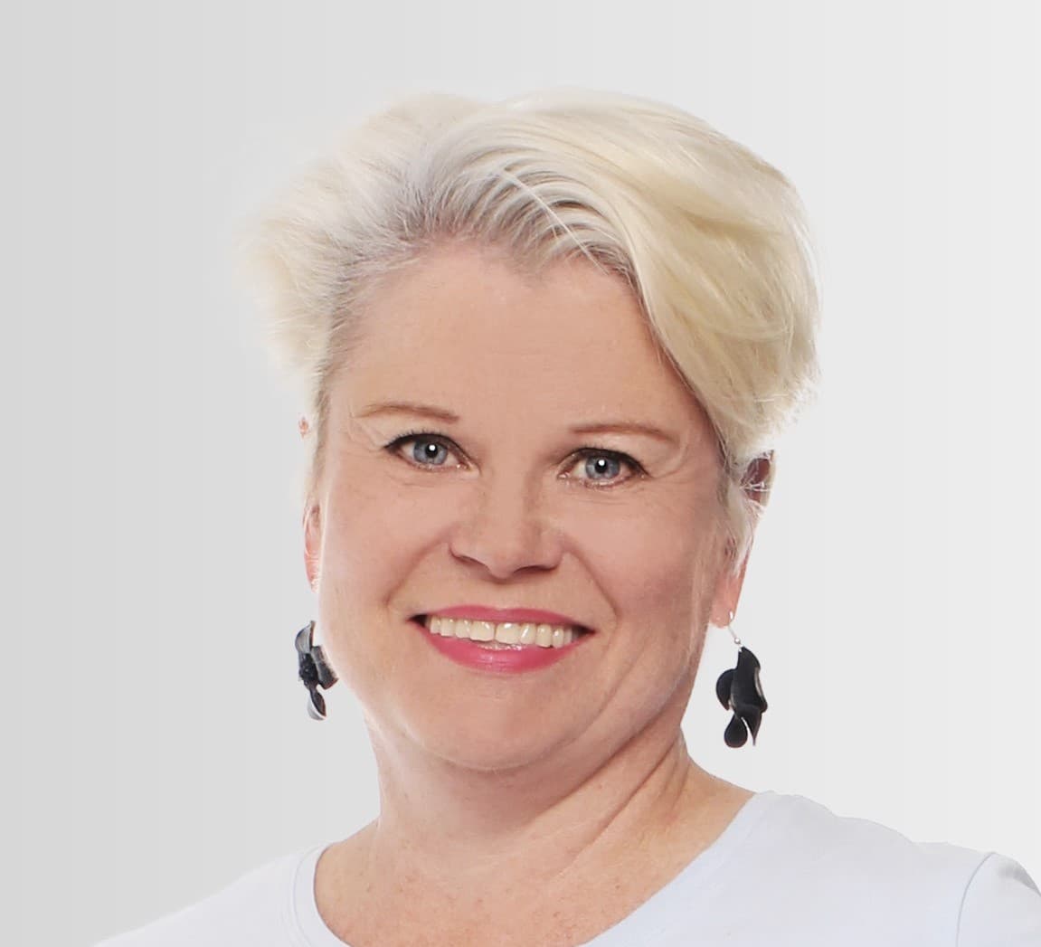 Mira Uunimäki  — Pihlajalinna