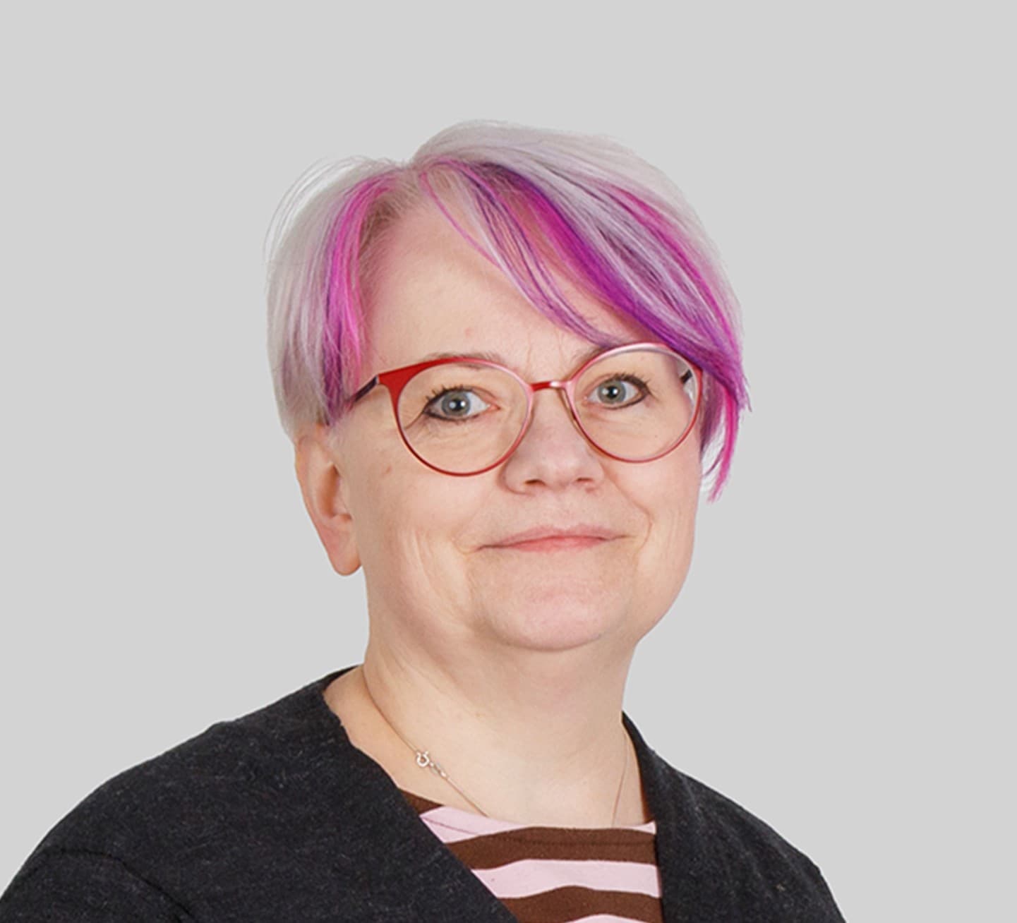 Leena Uutela  — Pihlajalinna