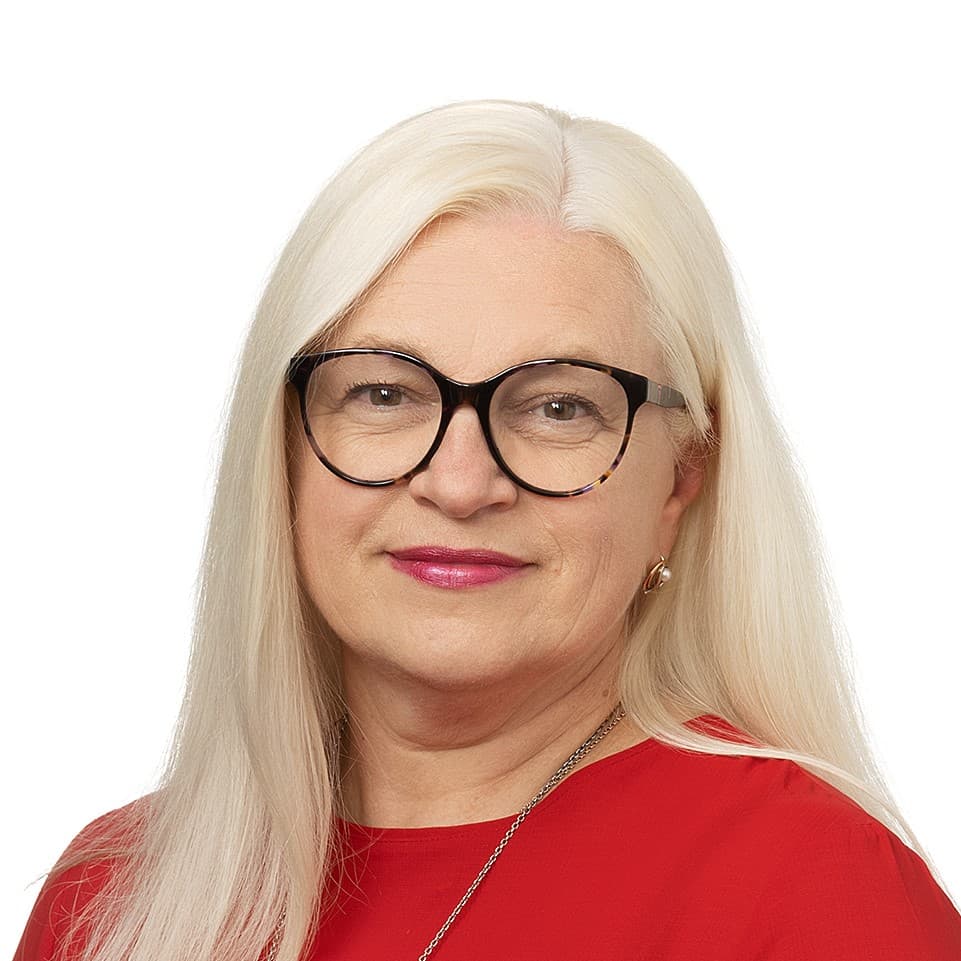 Veronika Osuala  — Pihlajalinna