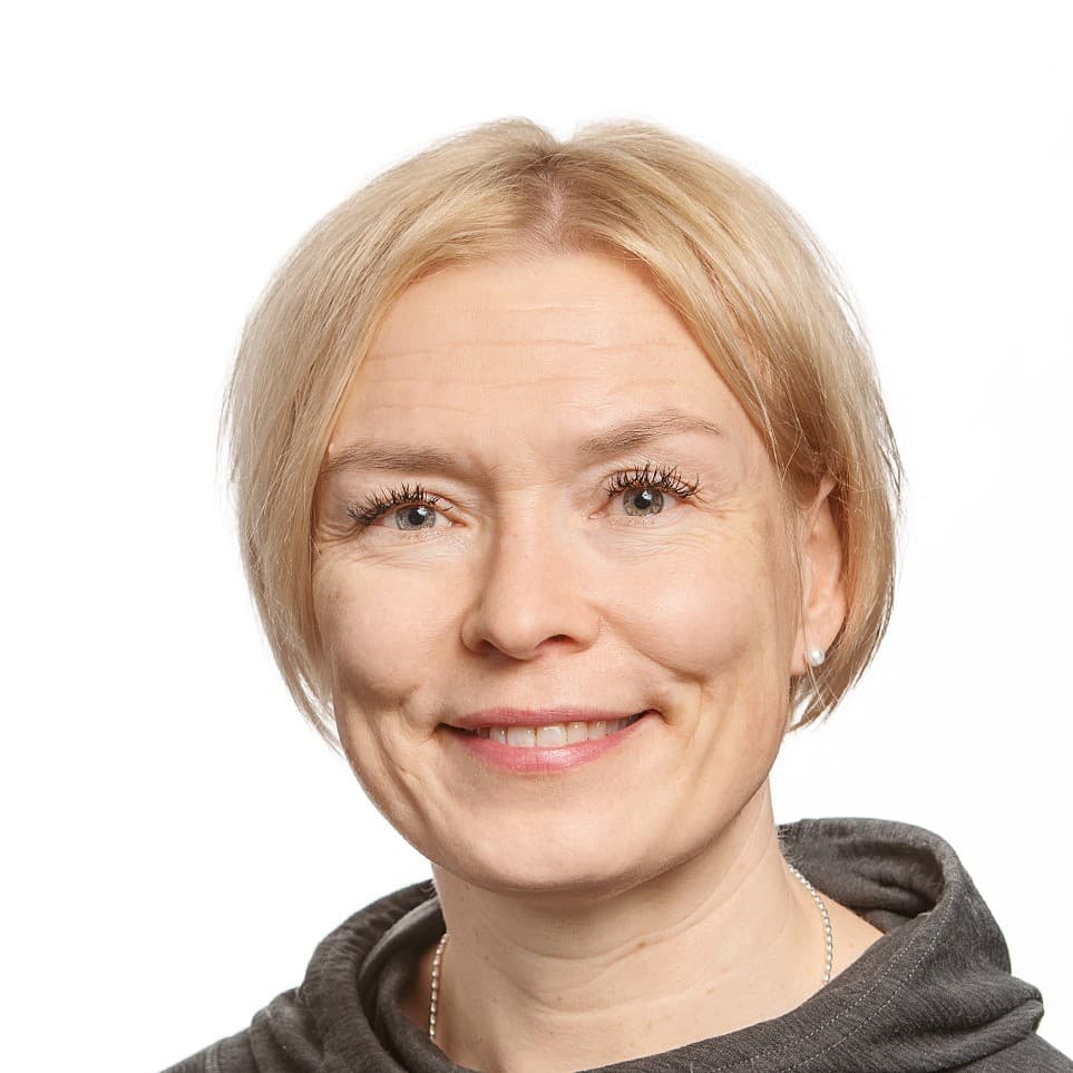 Mari Vehviläinen  — Pihlajalinna