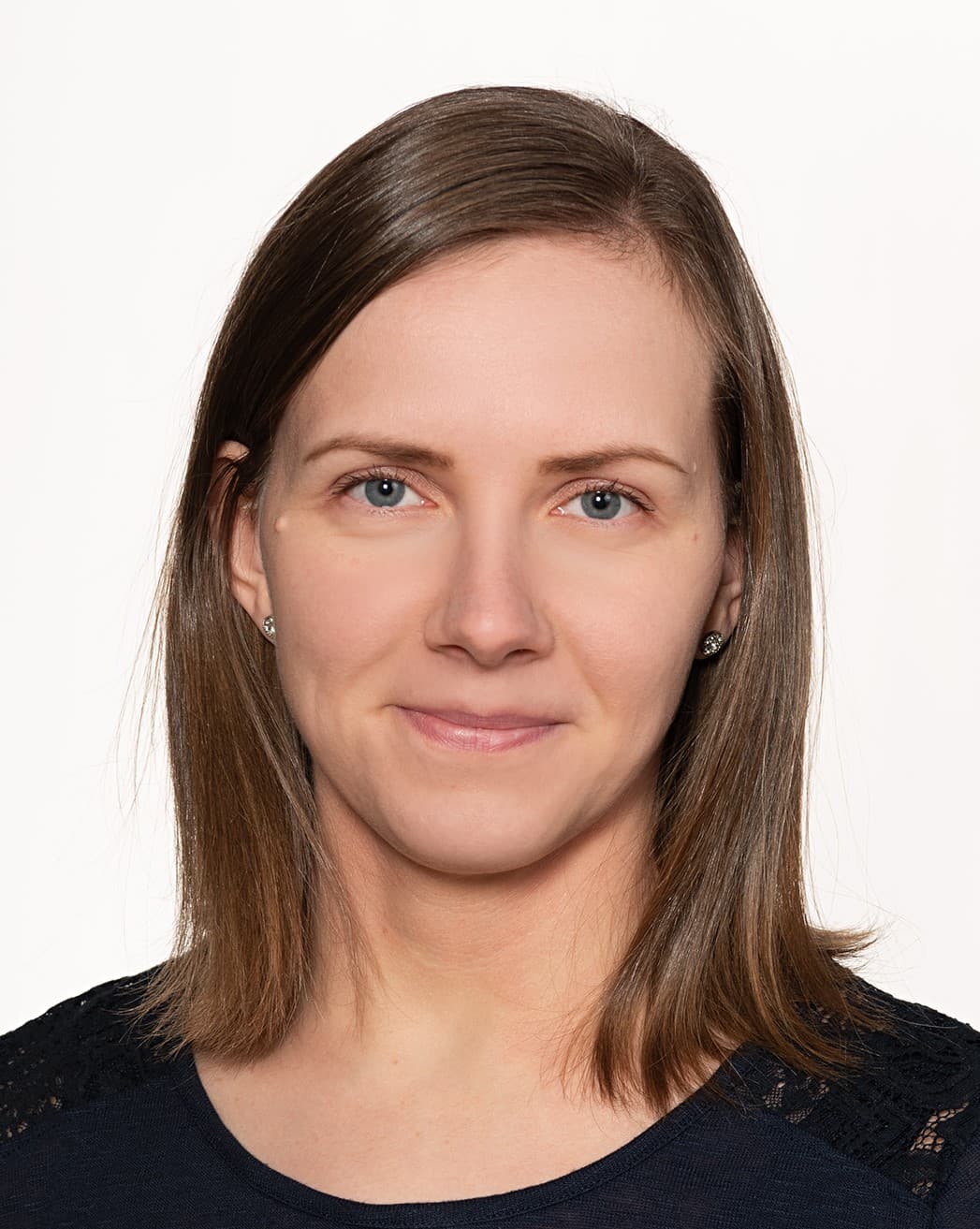 Kirsi Kuusisto  — Pihlajalinna