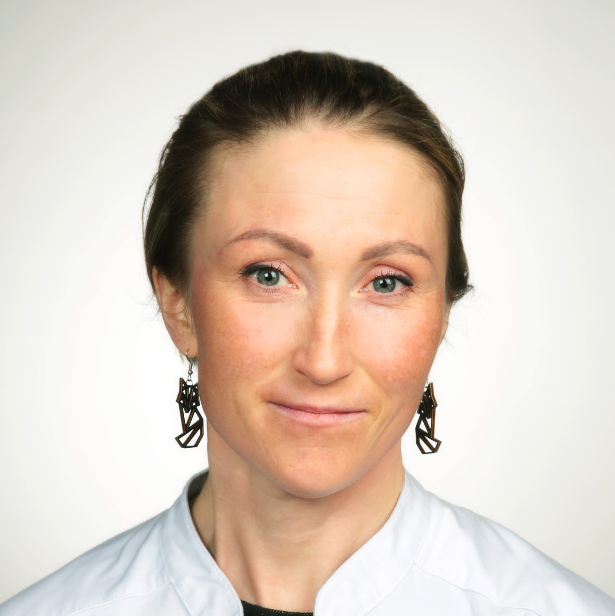 Lotta Purola  — Pihlajalinna