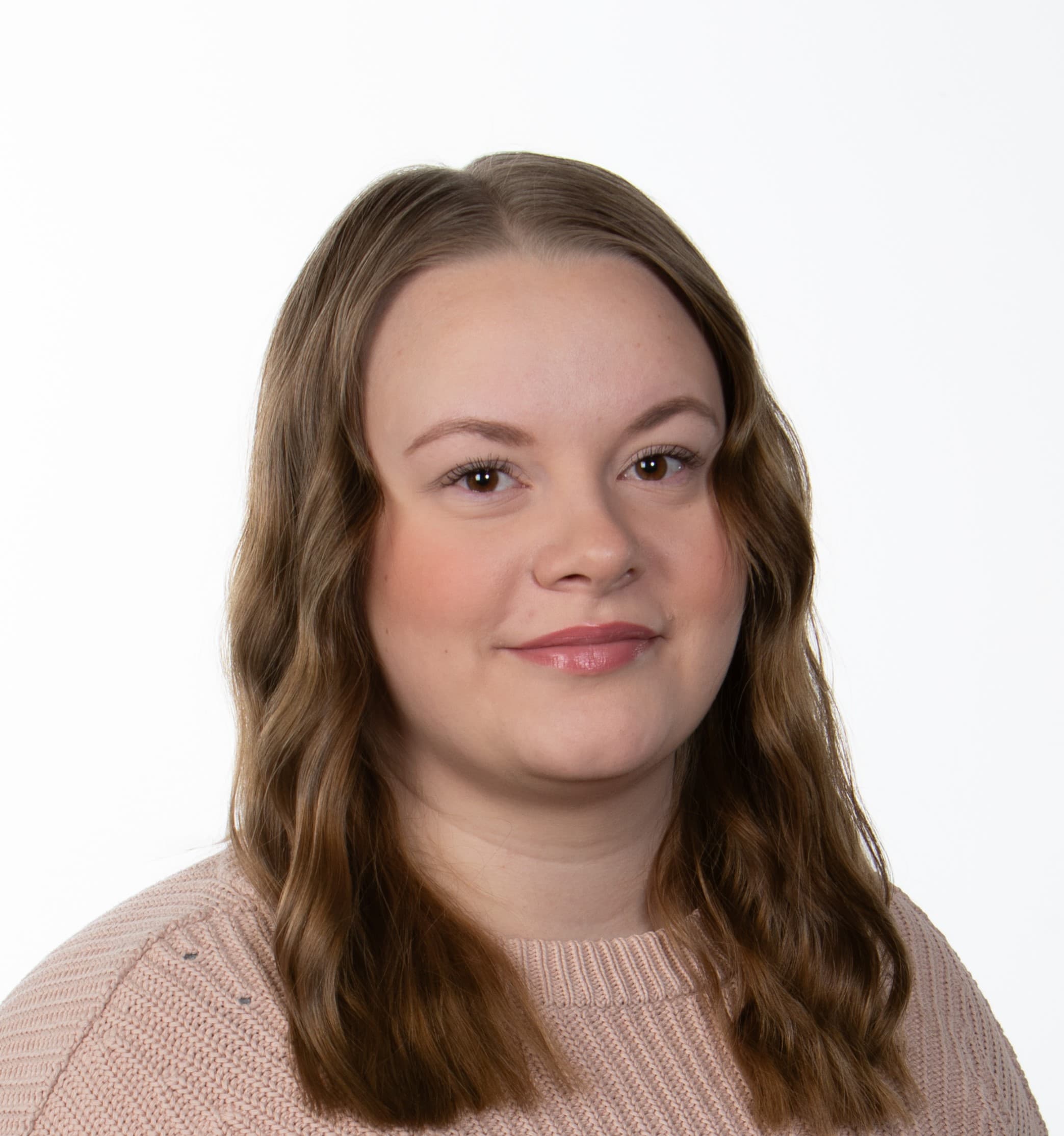 Juulia Tuovinen  — Pihlajalinna