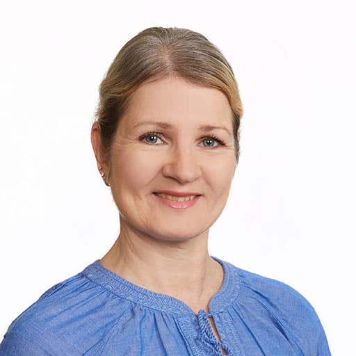 Leena Heikkinen  — Pihlajalinna