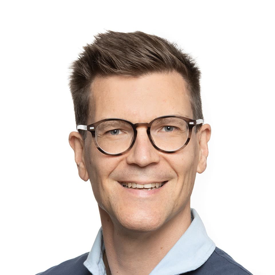 Antti Eskelinen Dosentti, Lääketieteen tohtori — Pihlajalinna