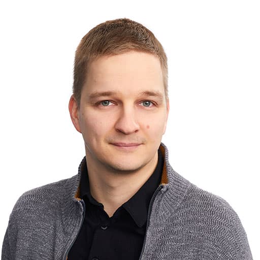Teemu Asikainen  — Pihlajalinna