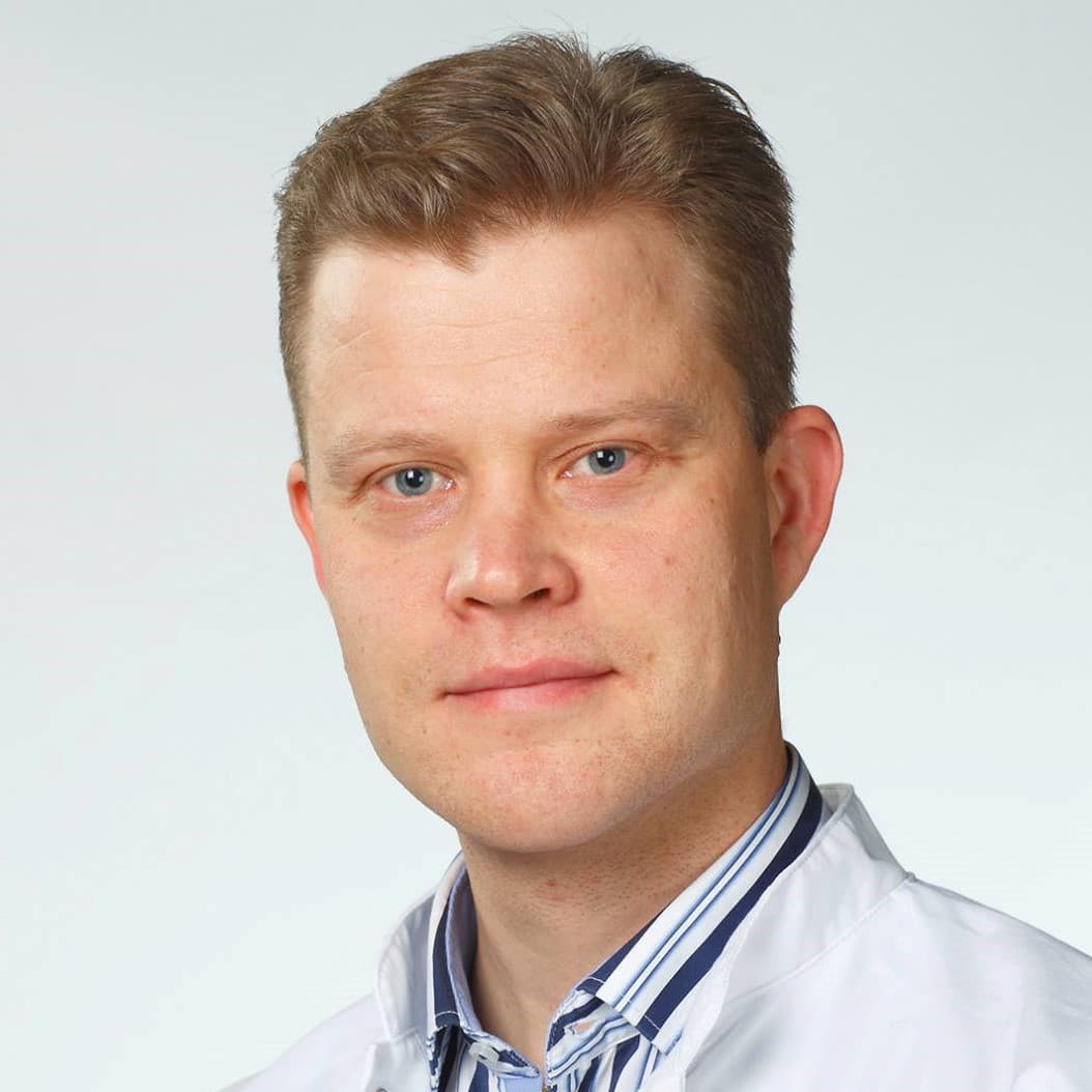 Lasse Lempainen  — Pihlajalinna