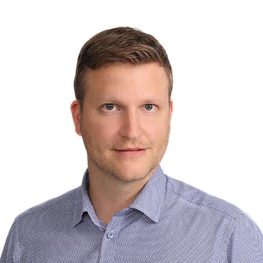 Petri Sillanpää Lääketieteen tohtori — Pihlajalinna