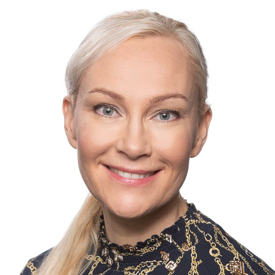 Elina Eskelinen Lääketieteen tohtori — Pihlajalinna