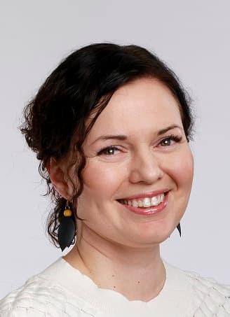 Minna Mäkikyrö — Pihlajalinna