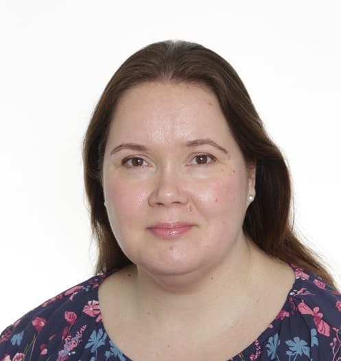 Elina Tossavainen — Pihlajalinna