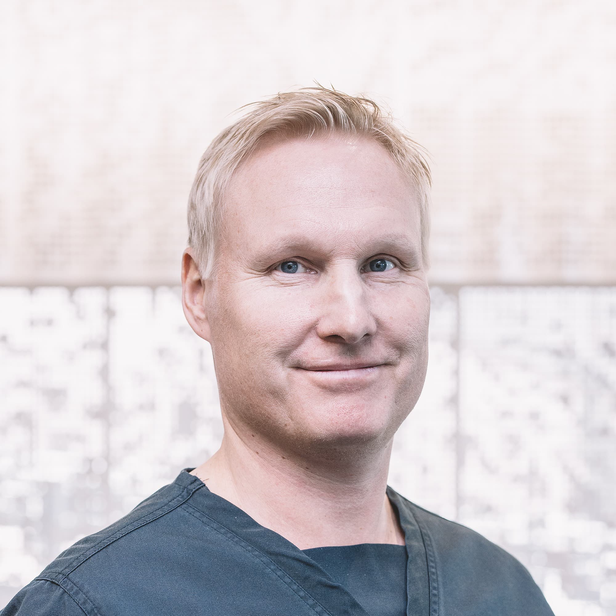 Petri Paakki — Pihlajalinna