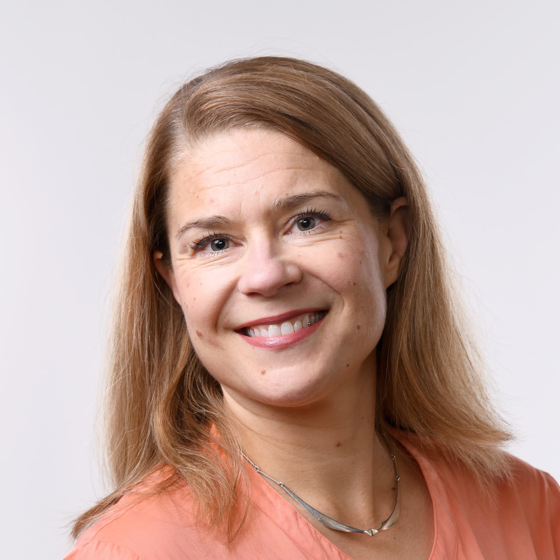 Marja Sippola — Pihlajalinna