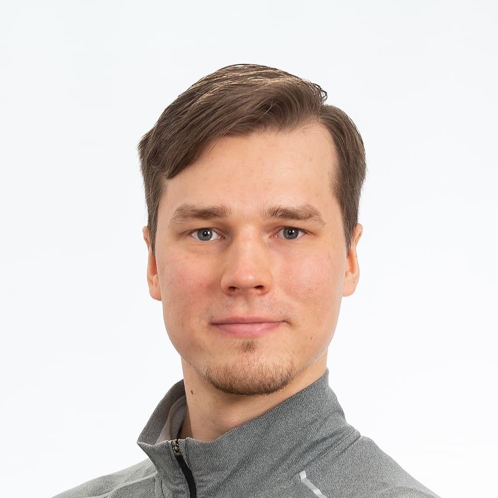 Aleksi Mustonen — Pihlajalinna