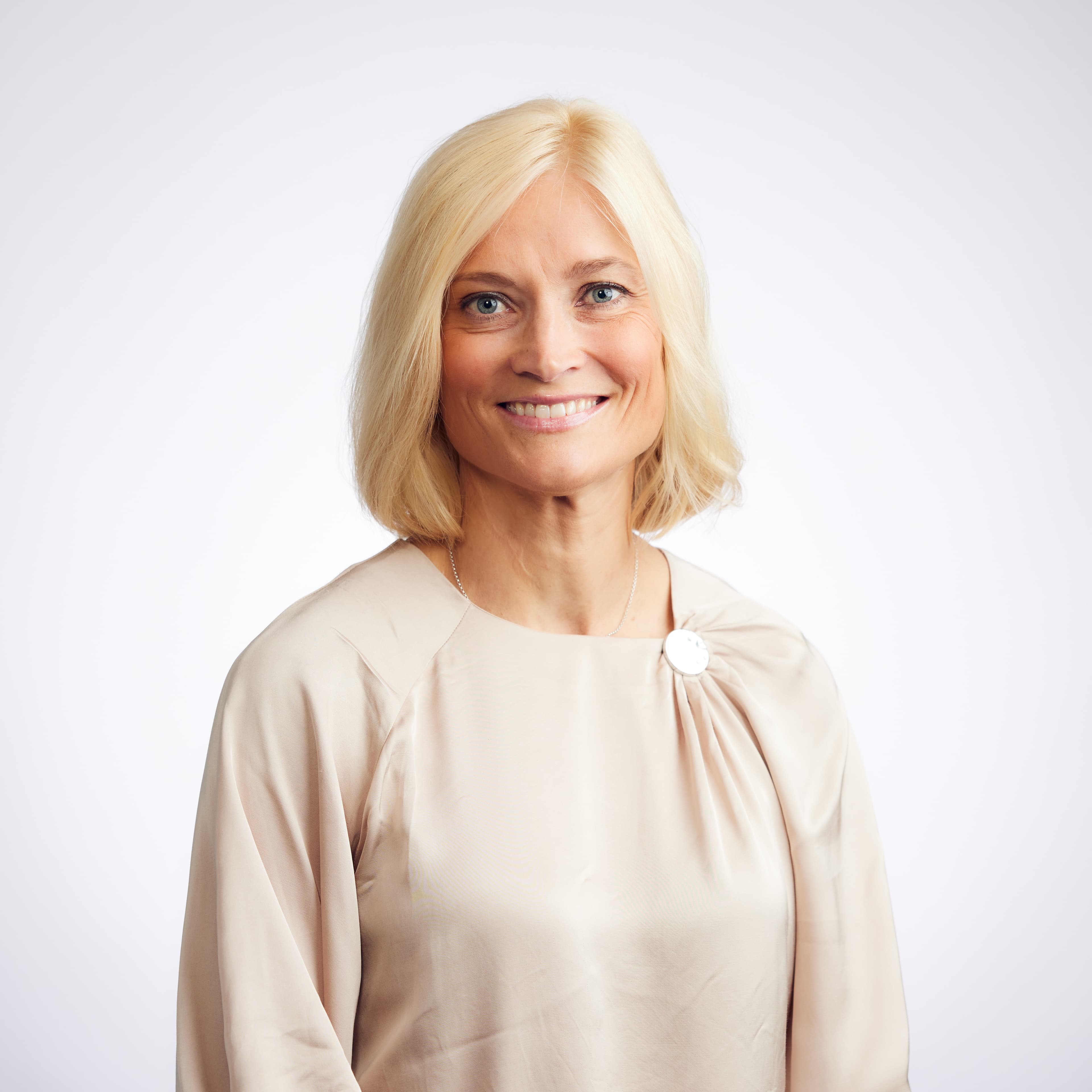 Sonja Strang-Karlsson Dosentti, Lääketieteen tohtori — Pihlajalinna