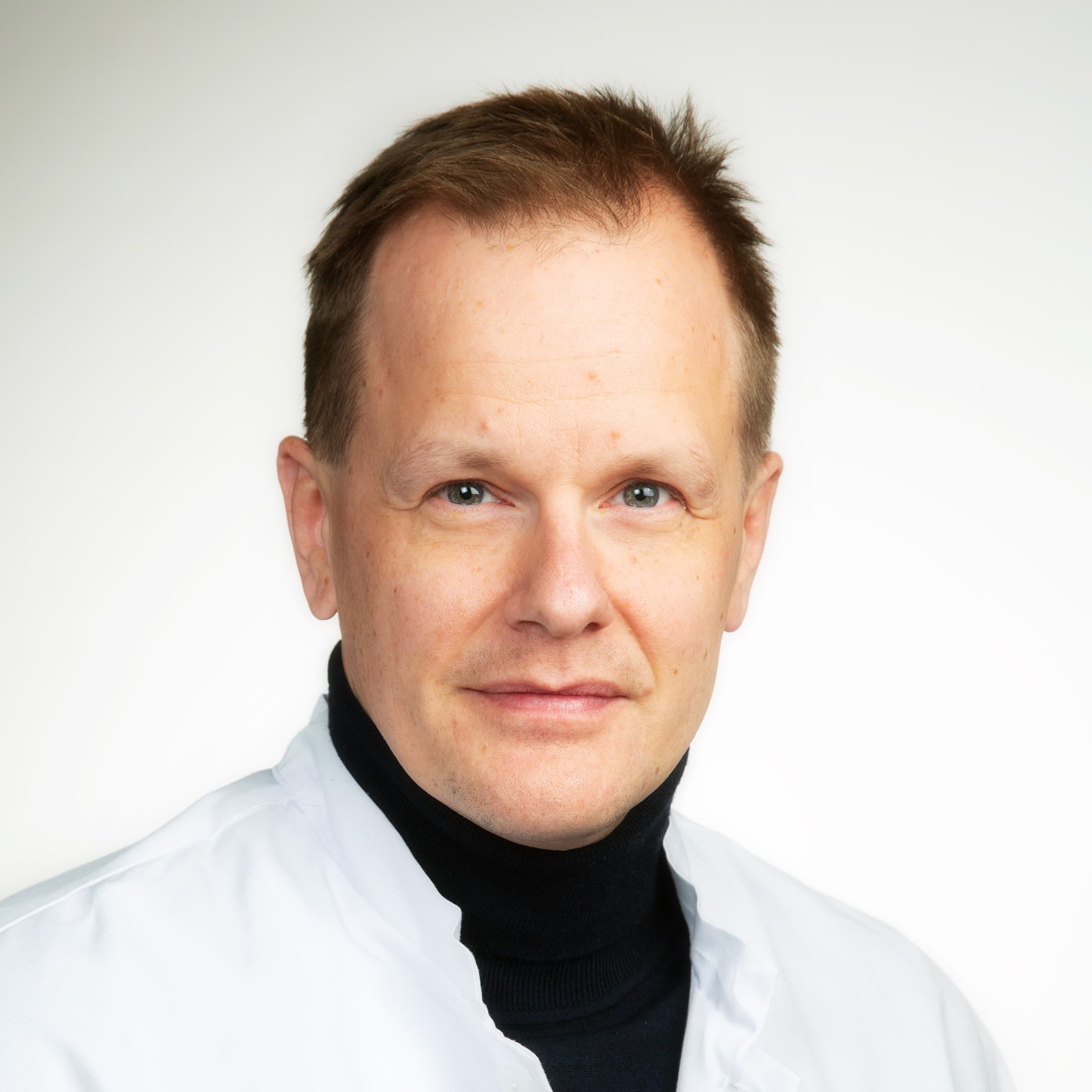 Tuomo Erola — Pihlajalinna