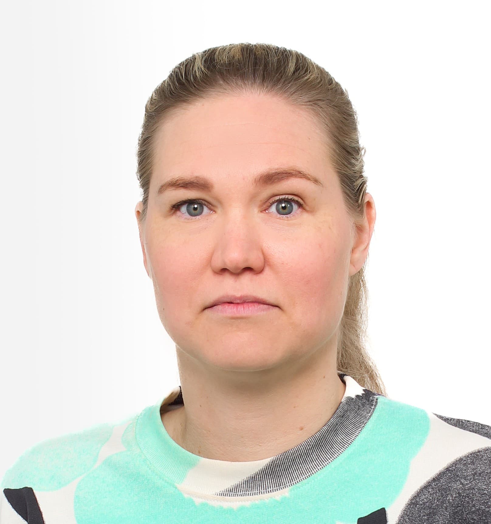 Sanna Virkajärvi — Pihlajalinna