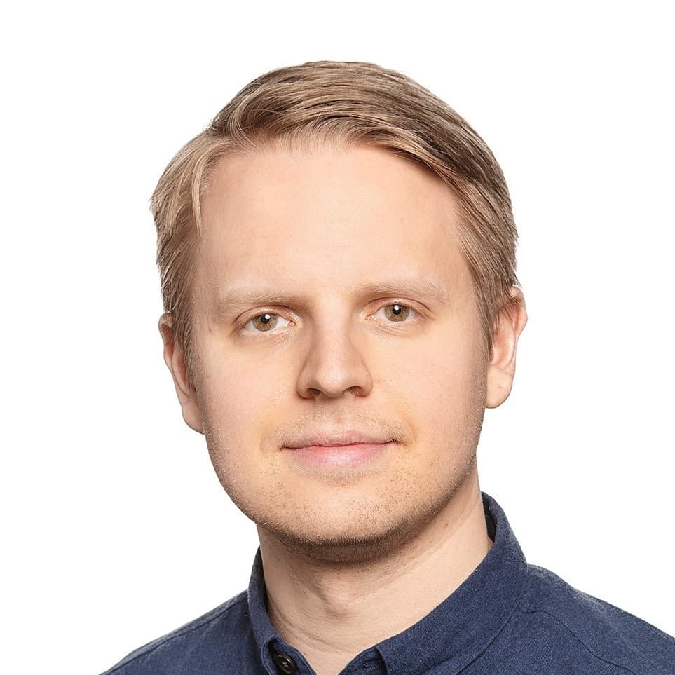 Lauri Nyrhi, Lääketieteen tohtori — Pihlajalinna