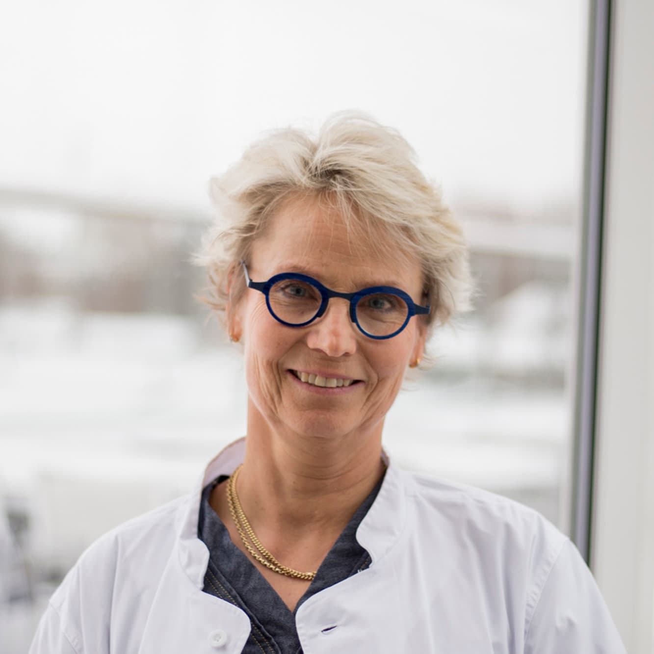 Kia Pelto-Vasenius, Lääketieteen tohtori — Pihlajalinna