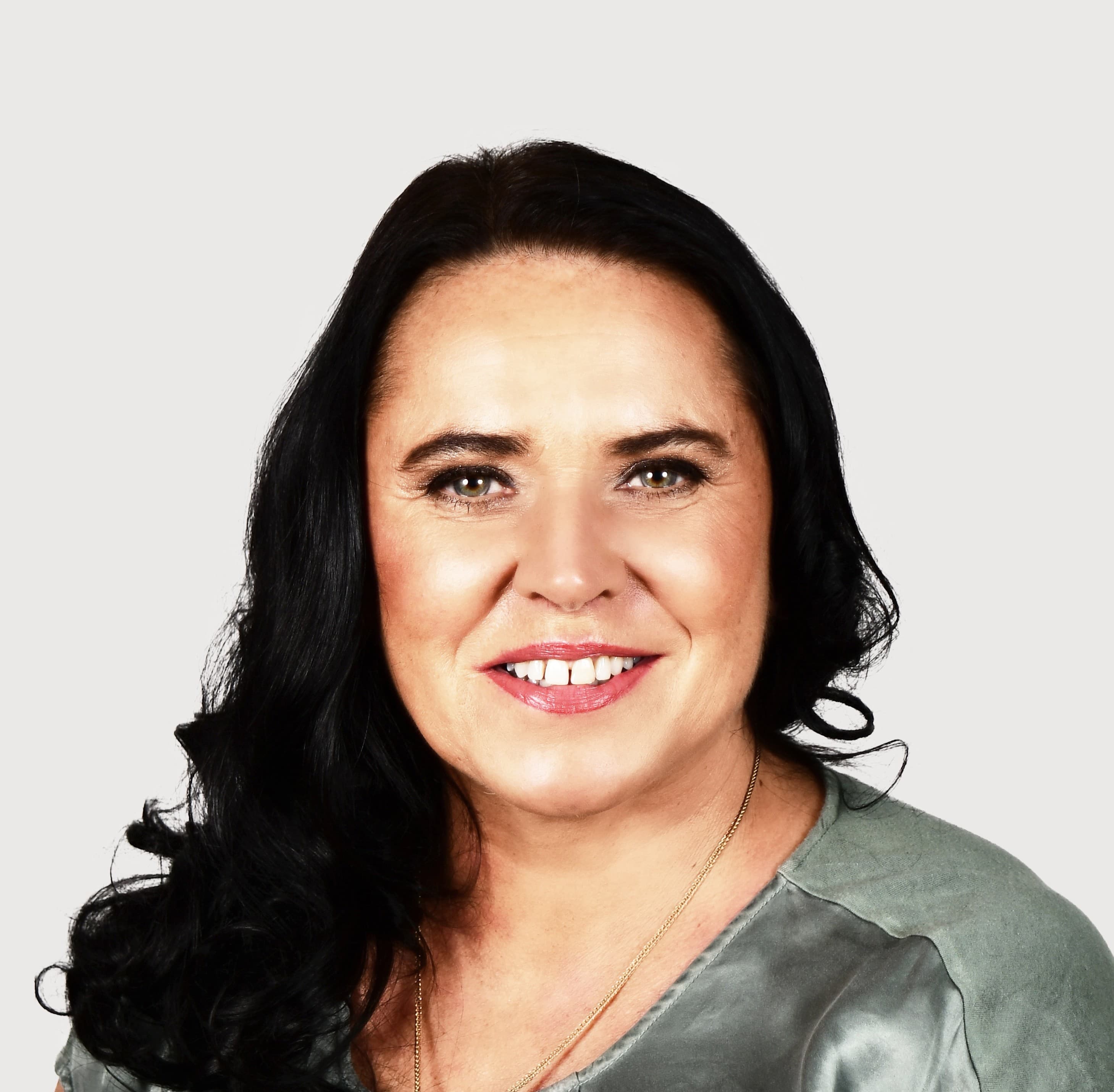 Agneta Ahlfors — Pihlajalinna