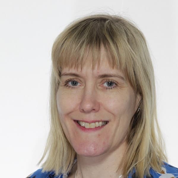 Johanna Paronen — Pihlajalinna
