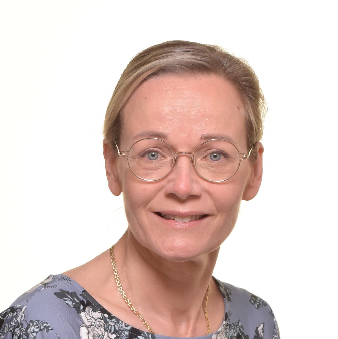 Pia Höglund — Pihlajalinna