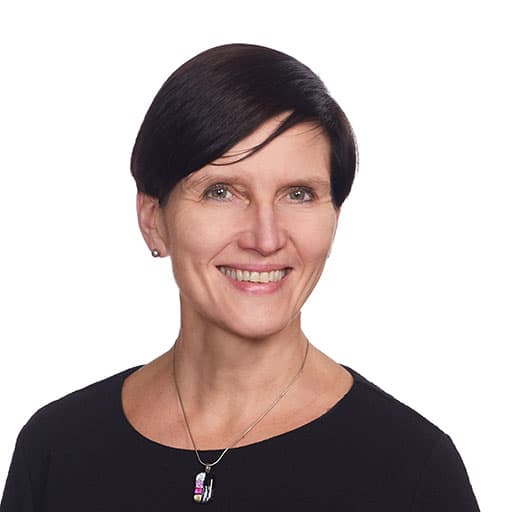 Tiina Rinne, Lääketieteen lisensiaatti — Pihlajalinna