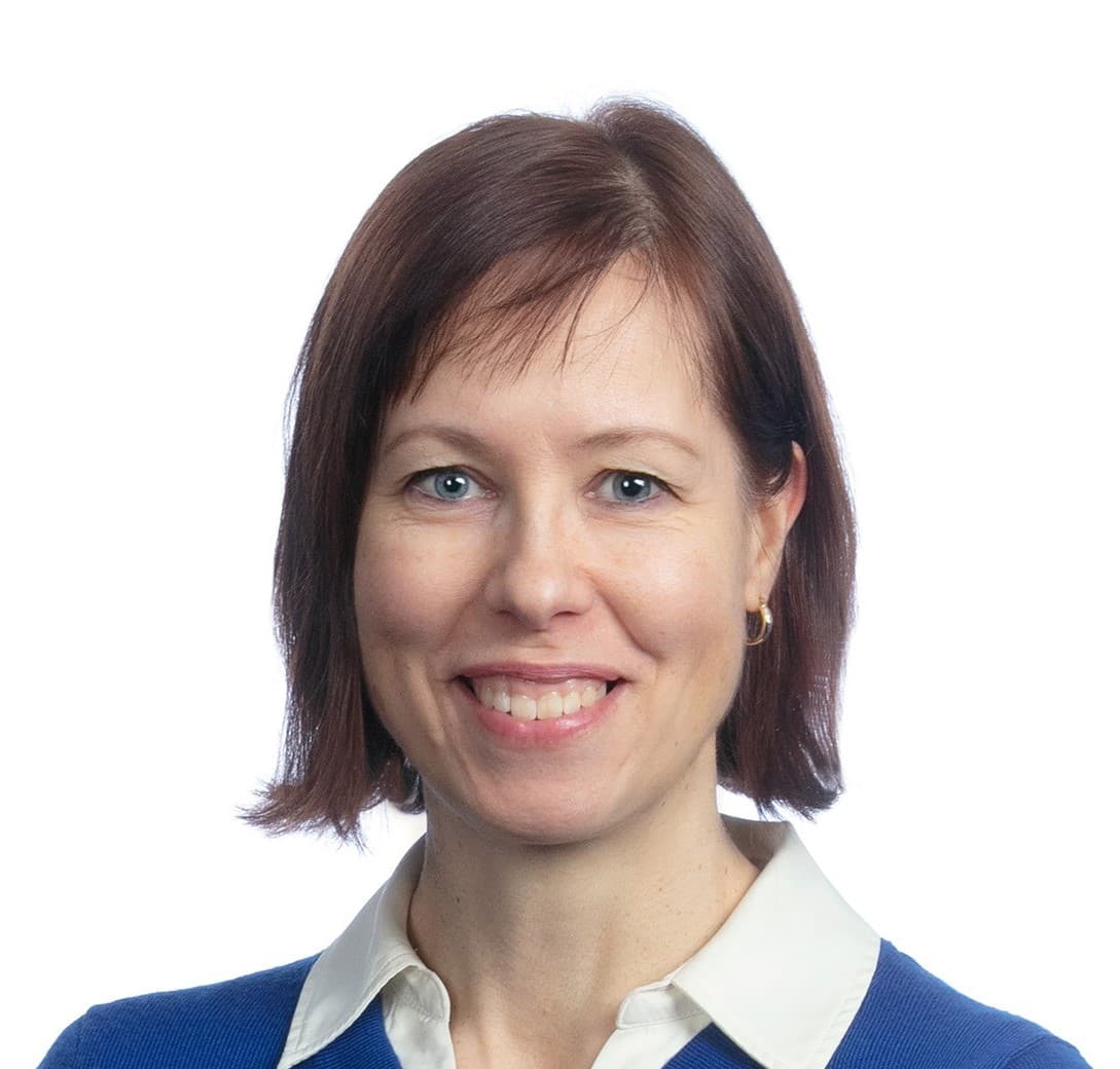 Heli Silvennoinen, Lääketieteen tohtori — Pihlajalinna