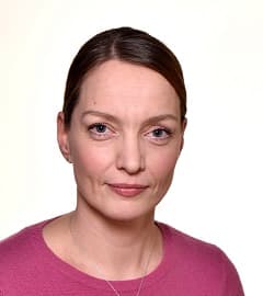 Salli Paavonen — Pihlajalinna