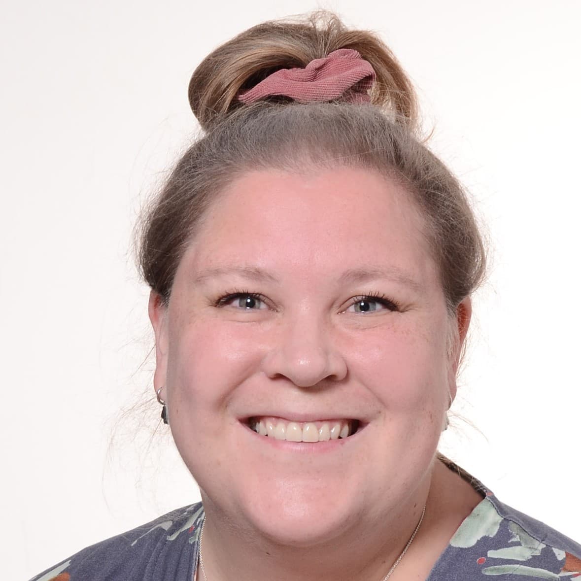 Anna Tuiskula — Pihlajalinna