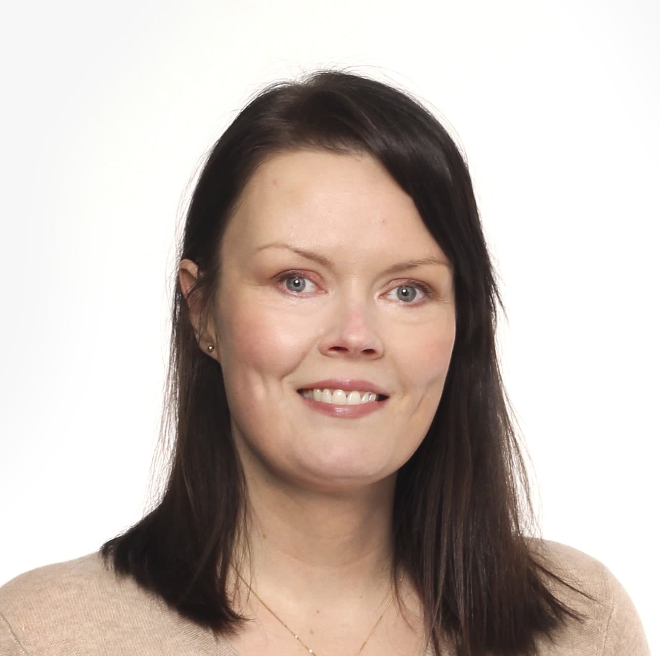 Katja Kuusisto — Pihlajalinna